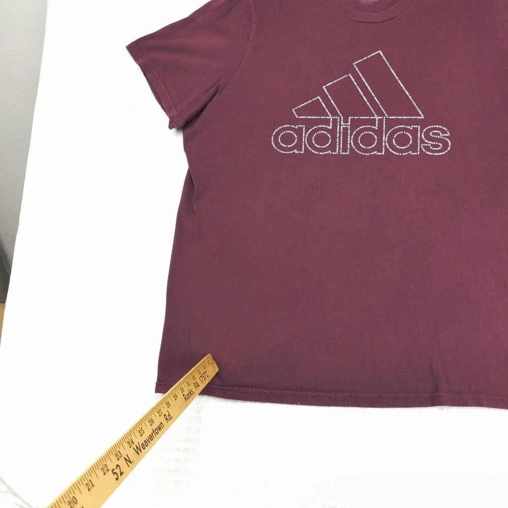 Adidas Amplifier Tee Mens 2XL Maroon Burgundy Short Sleeve‎ Graphic Logo T-Shirt